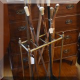 C31. Canes and walking sticks.